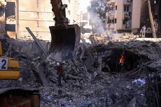 Aftermath of an Israeli strike carried out on Wednesday, in Al-Mazraa in Beirut