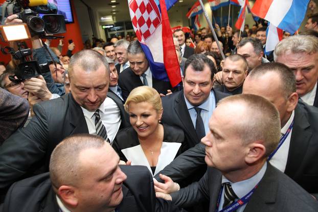 ARHIVA - Prije to?no 10 godina Kolinda Grabar-Kitarovi? pobijedila je u drugom krugu predsjedni?kih izbora