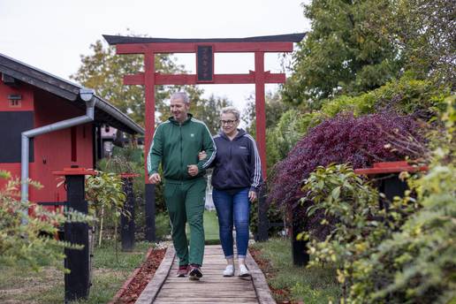 FOTO Komadi&cacute; Japana usred Slavonije: Pogledajte prekrasnu zelenu oazu obitelji Brki&cacute;