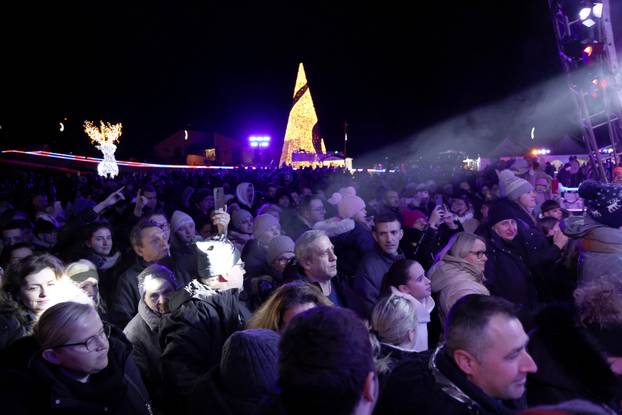 Zagreb: Jole nastupio na Zimskim cajtima