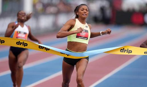 Olimpijska pobjednica prolazila kroz dramu tijekom natjecanja. Muškarac ju cijeli dan uhodio