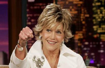 Jane Fonda oprostila se od svoga koljena na blogu