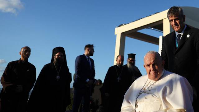Pope Francis at the Mediterranean meetings in Marseille