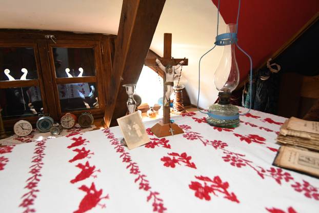 Podravske Sesvete: Umjetnička etno kuća Luka