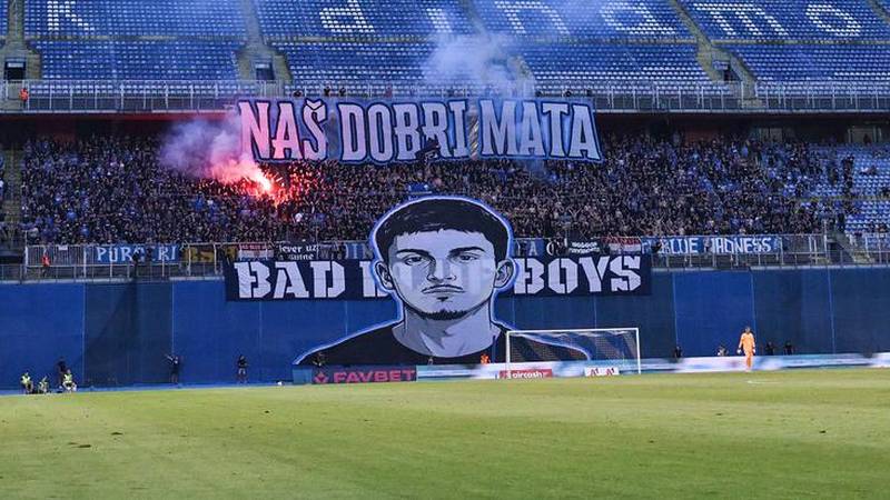 FOTO Pogledajte atmosferu s otvaranja HNL-a! Transparent Bad Blue Boysa dirnuo je u dušu
