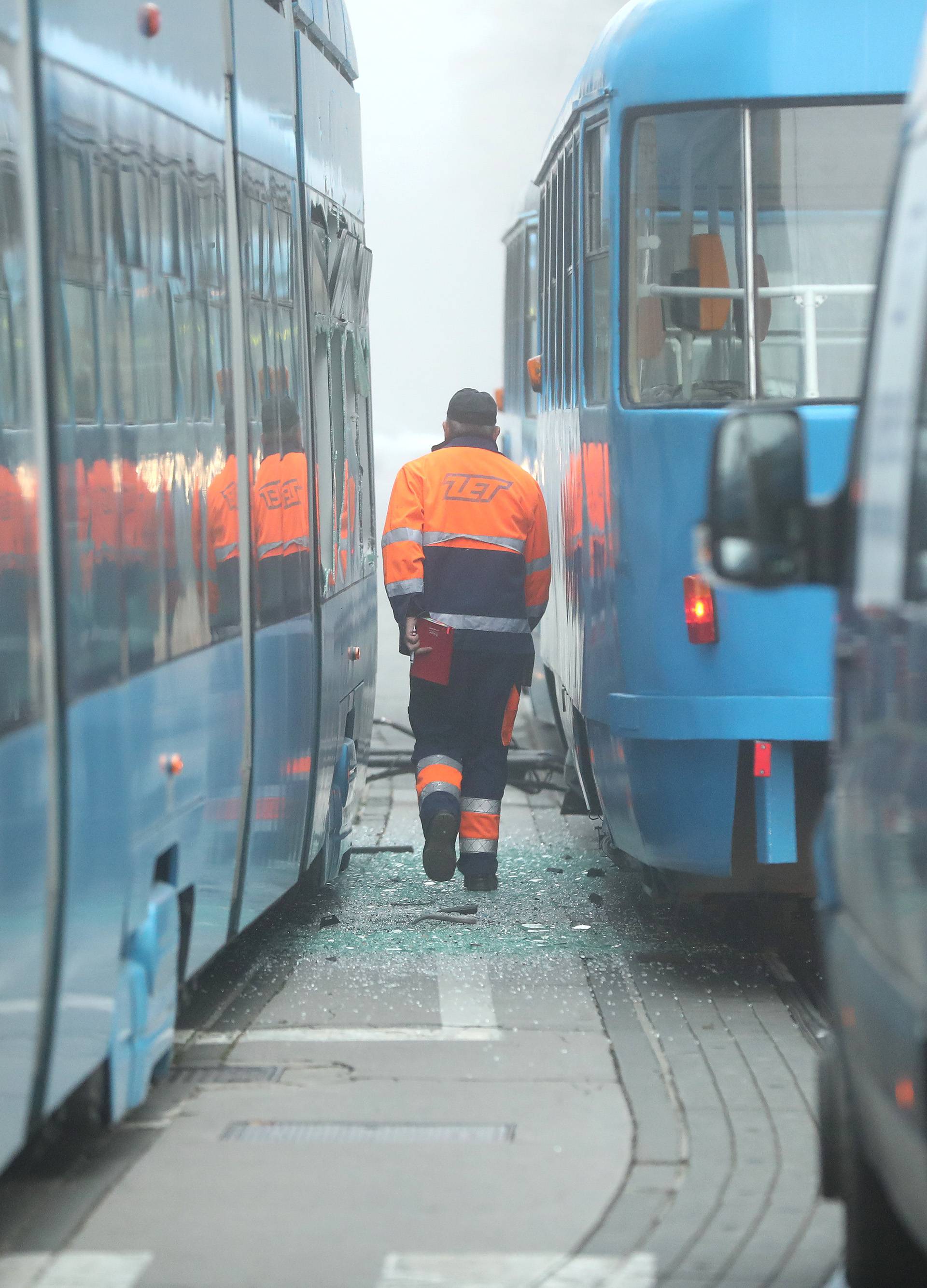 Tramvaji ne voze kroz centar: 'Trola je pala i sve je puknulo'