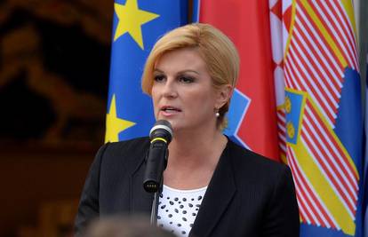 Predsjednica prekida posjet Islandu i vraća se u Hrvatsku