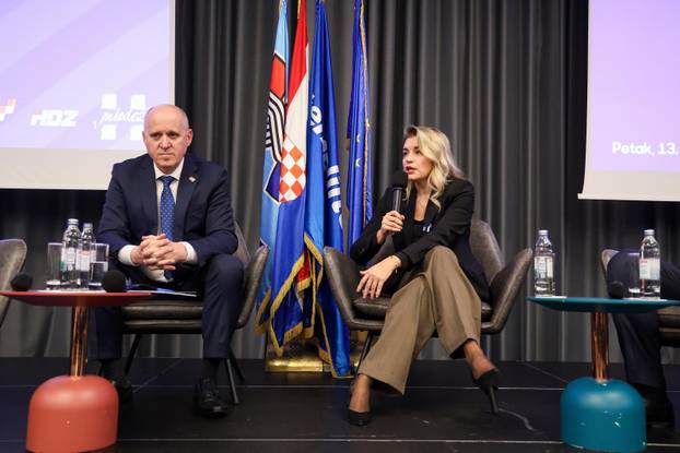 Tribina pod nazivom "Može li Hrvatska mladima osigurati priuštivo stanovanje?"