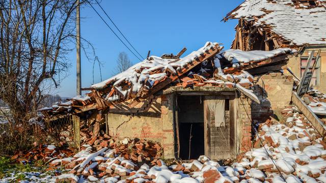 Collapsed,And,Destroyed,Building,Ruins,After,Devastating,Earthquake.,Debris.,Demolished