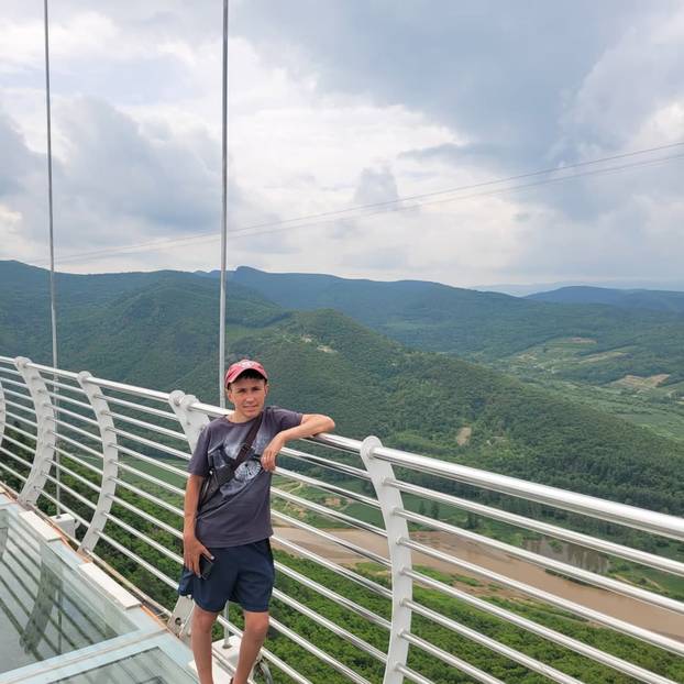 FOTO Nikad nećete pogoditi koliko Denis ima godina: 'Misle da sam krivotvorio vozačku'
