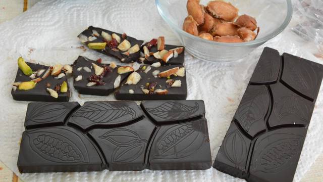 Tamna vs. mliječna čokolada: Zašto je samo ova prva zdrava