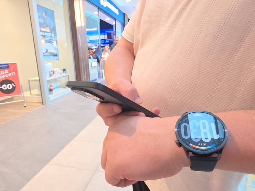 Testirali smo Xiaomi Watch S5: Odlično izgleda, a baterija traje