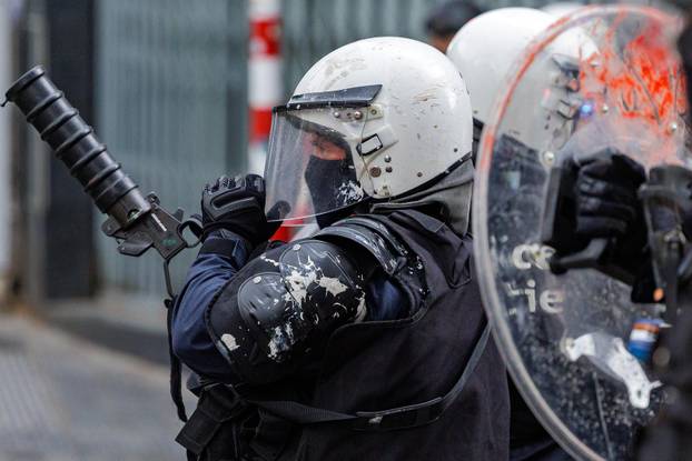 Students clash with police during Brussels education reform protest
