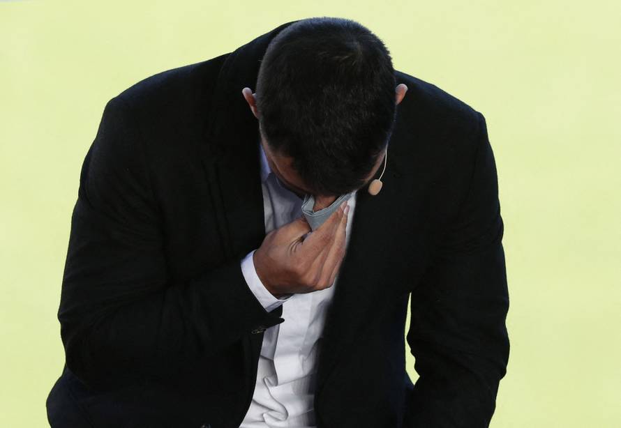 FC Barcelona - Sergio Aguero Press Conference