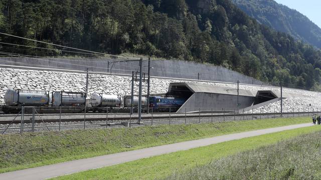 Cargo train drives into northern portal of Gotthard Base Tunnel near Erstfeld