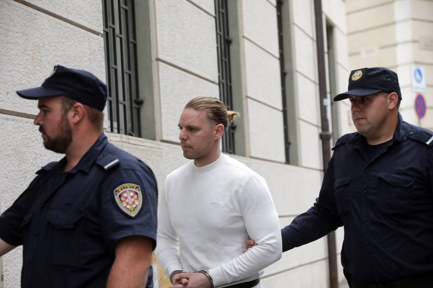 Robert DiCaprio u pratnji policije dolazi na USKOK