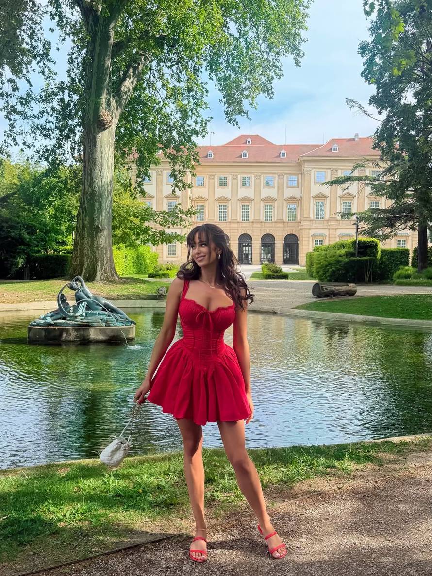 FOTO Lijepa Bosanka koja je zapalila Kanadu za 24sata: 'Nisam očekivala ovu pažnju'