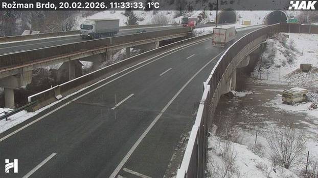 Pogledajte fotografije s kamera HAK-a, snijeg pada i u Zagrebu