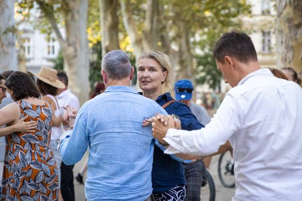 Zagreb: Tango na zrinjevackom plesnjaku