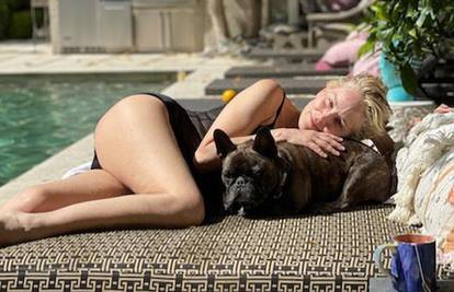 'Sirove strasti 3': Sharon Stone podijelila golišavu fotografiju, a fanovi ne štede komplimente