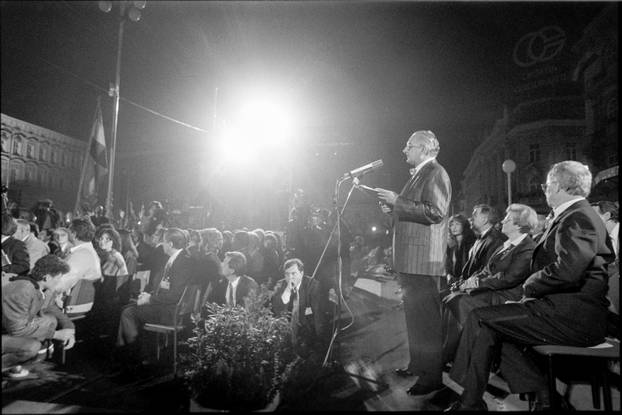 Zagreb: Svečano otkrivanje spomenika banu Josipu Jelačiću na istoimenom trgu, 15.10.1990.