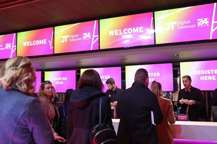 'Vrijednost diploma je nikakva, ali znanje je važnije nego ikad'