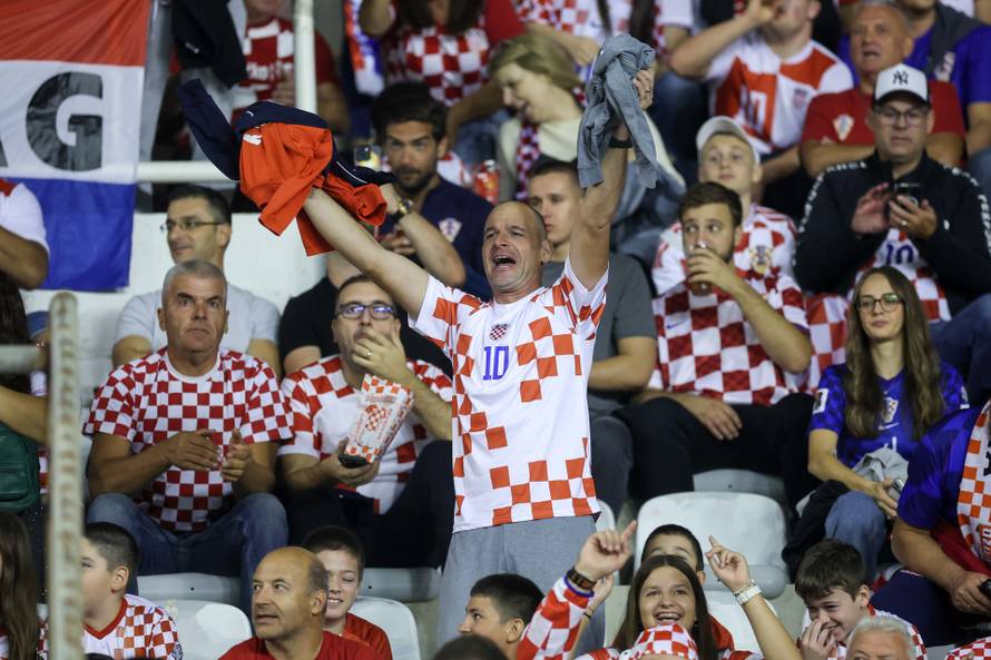 Atmosfera na Poljudu na utakmici između Hrvatske i Španjolske u Ligi nacija