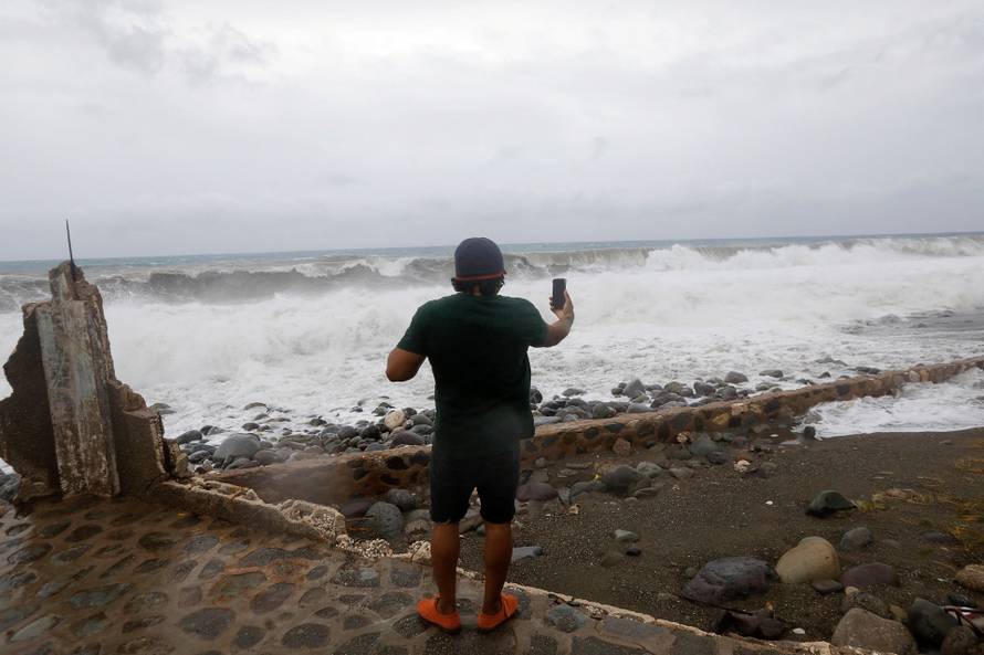 Hurricane Melissa approaches, in Jamaica