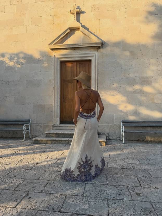 FOTO Severina i Maja Šuput se na tajnom otoku 'skrivaju' od svijeta, evo gdje uživaju