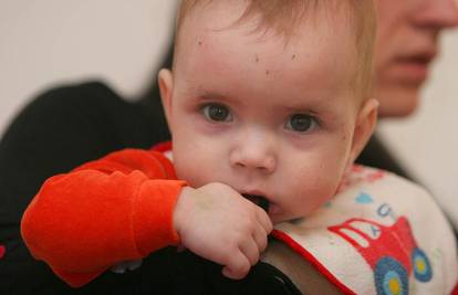 Bebi Tini mjesečno treba 120.000 kuna za lijekove