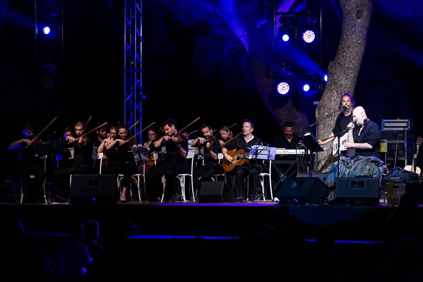 Urban & 4 i Ante Gelo & gudački orkestar otvorili najljepši ljetni festival - San Sustipanske Noći