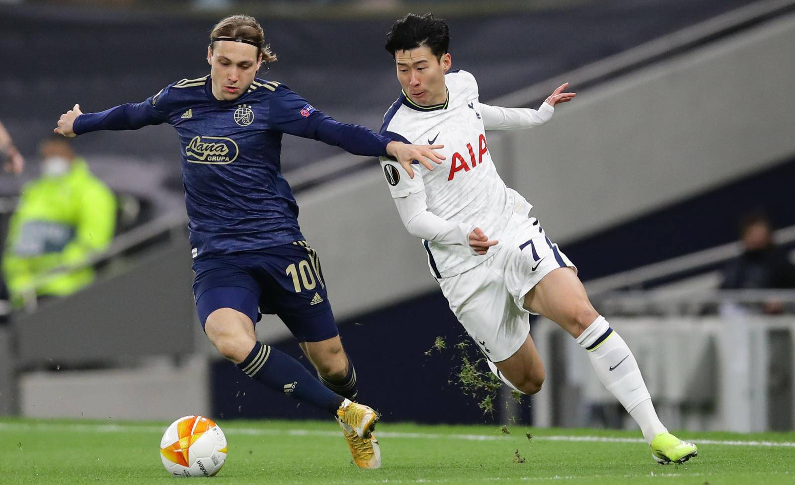 Tottenham Hotspur v Dinamo Zagreb - UEFA Europa League - Round of Sixteen - First Leg - Tottenham Hotspur Stadium