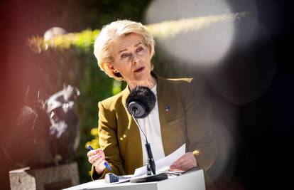 Von der Leyen: 'Žrtve su  u Srebrenici sustavno pogubljene. EU nikad neće zaboraviti...'