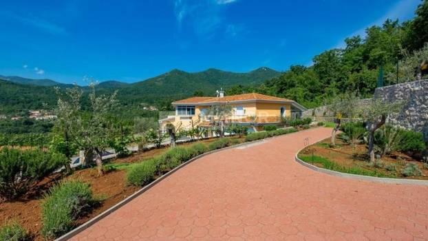 FOTO Dvije vile u Opatiji odišu luksuzom: Pogledajte tek kakav dizajnerski namještaj imaju!