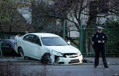 Vozač (25) u šoku nakon nesreće, ne može pričati