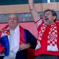Srpska zastava i hrvatski &scaron;al zajedno slavili gol 'barakuda'
