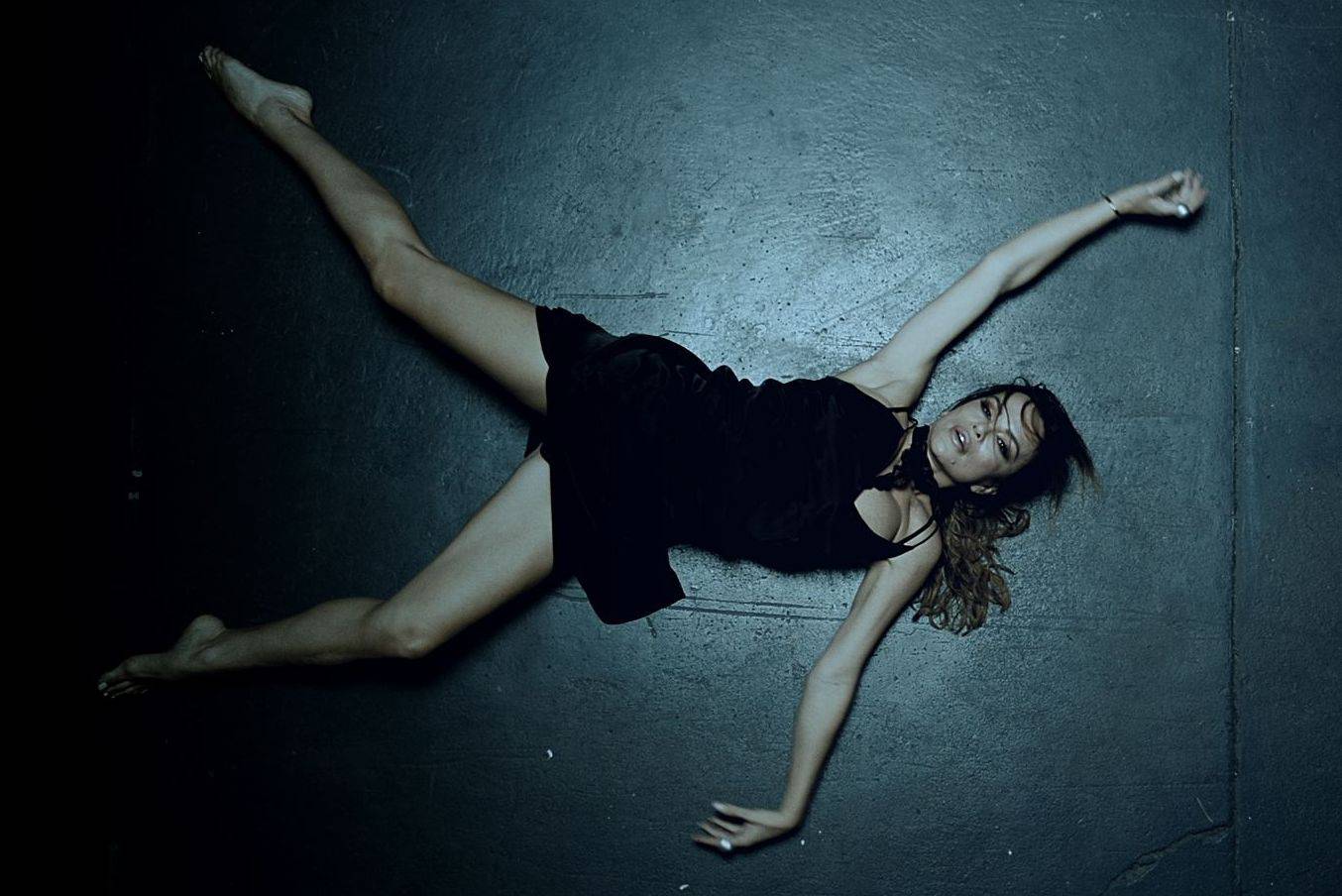 Severina najavljuje svoj novi singl naziva 'Mrtav bez mene'
