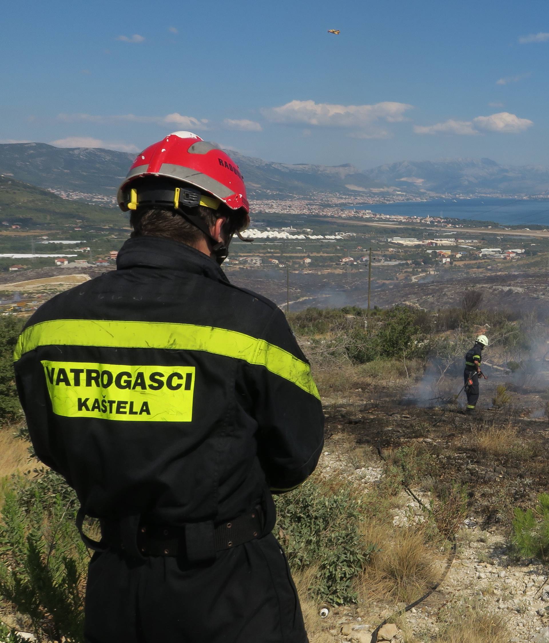 Požar u Planome: Gori nisko raslinje, makija i borova šuma