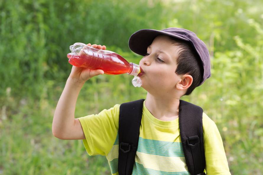 Zdravi ljetni sokići za mališane: 9 vrlo jednostavnih recepata