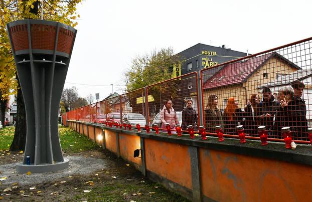 Slavonski Brod: Otkrivanje replike Vukovarskog vodotornja koju su izgradili učenici Industrijsko-obrtničke škole