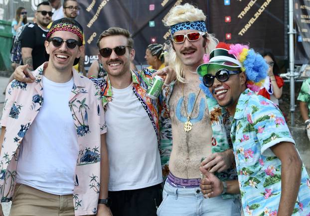 Split: Partijaneri preplavili Park mladeži zanimljivim kombinacijama na festivalu Ultra Europe