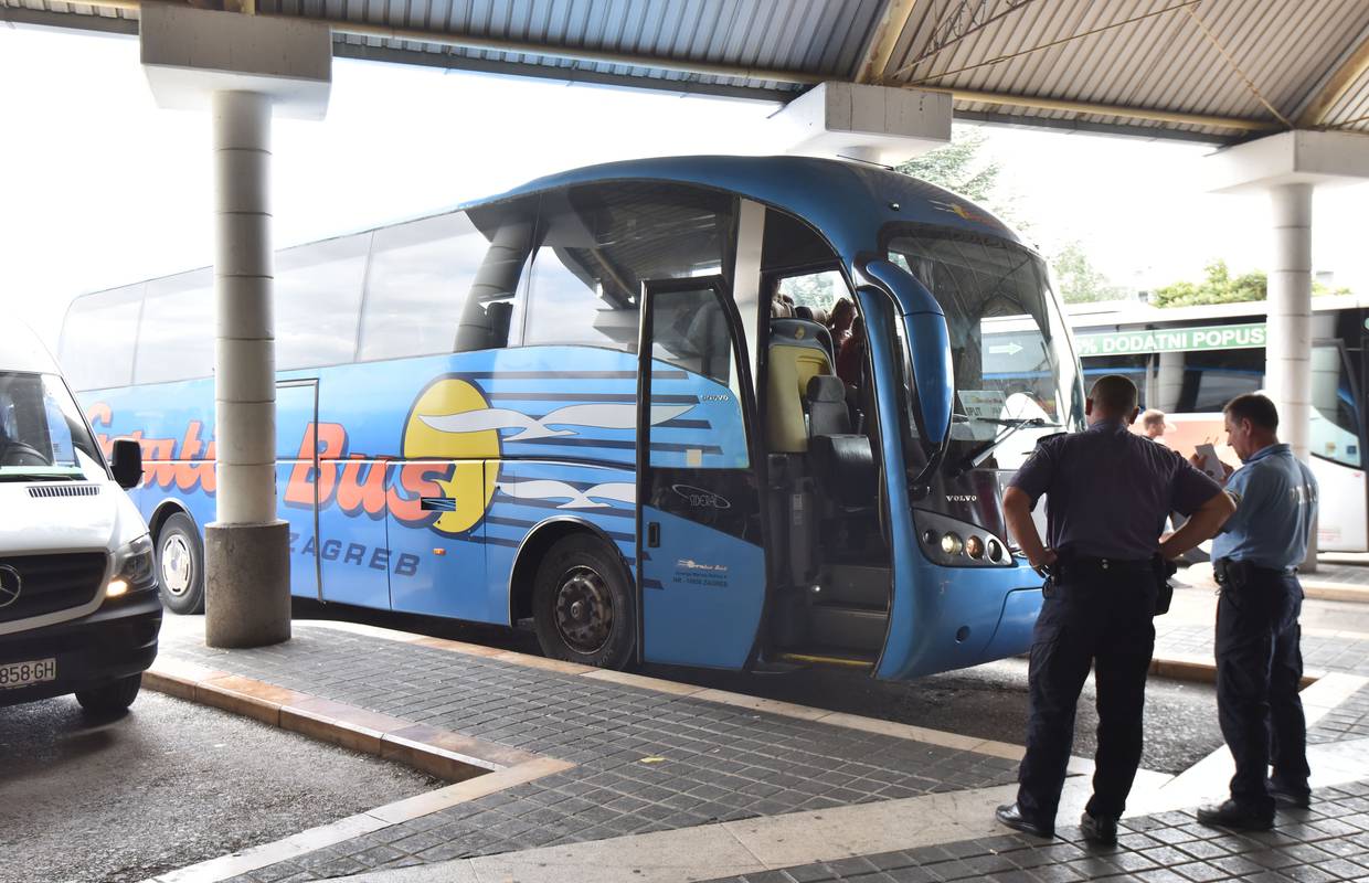 Autobus strave: Putnici vrištali  i molili vozača da se zaustavi
