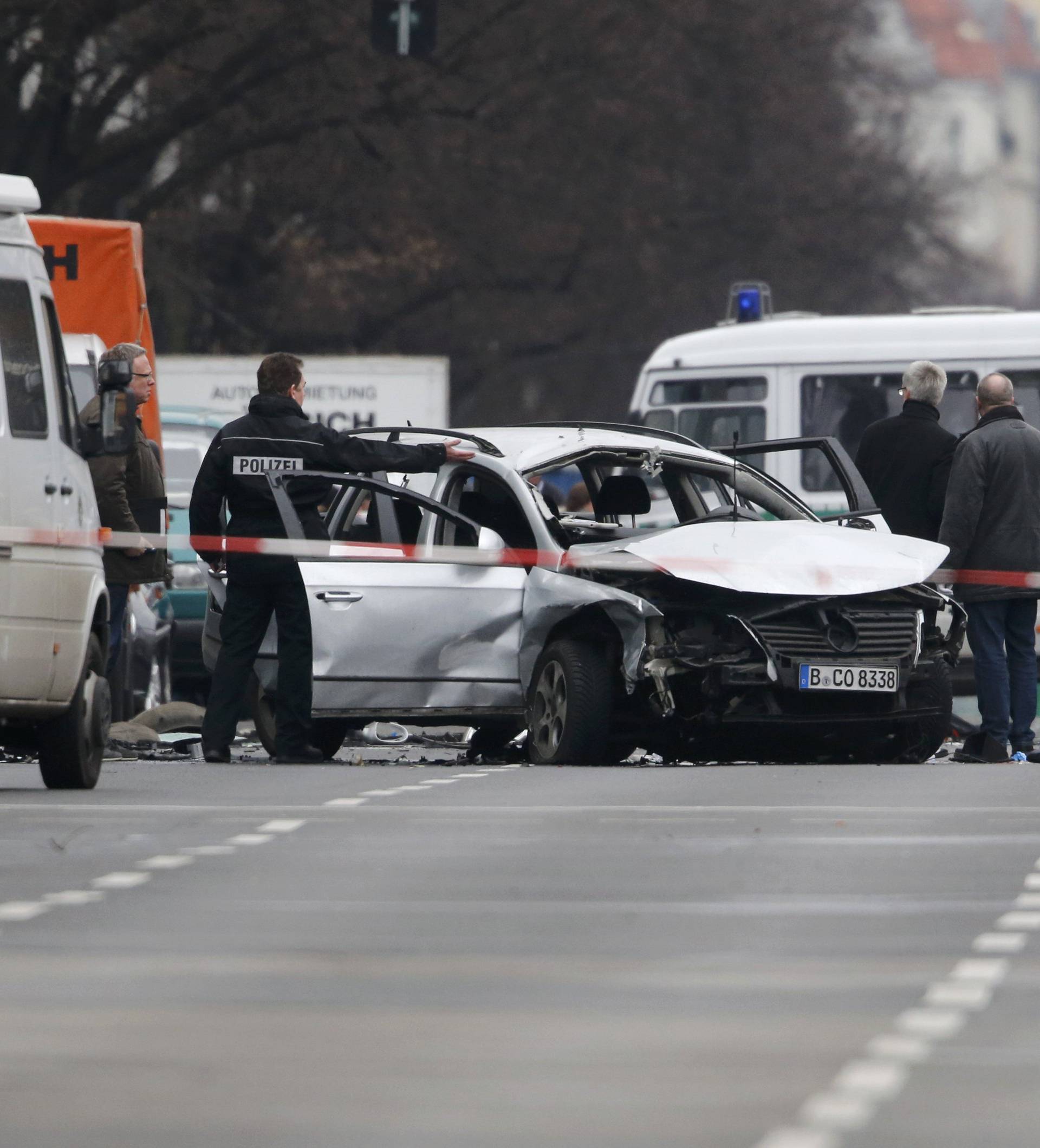 U Berlinu je eksplodirala auto bomba, poginuo je muškarac