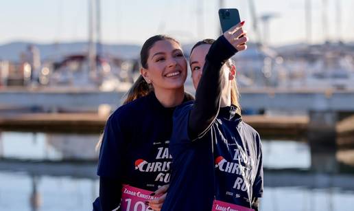 FOTO Bo&zcaron;i&cacute;na utrka koja spaja: Vi&scaron;e od 500 natjecatelja tr&ccaron;alo u humanitarne svrhe u Zadru