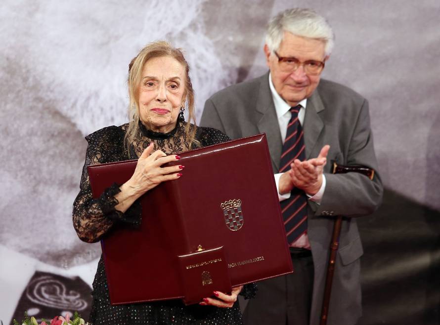 Odbila je Fellinija, razljutila Krležu, tata ju je ostavio, a glumica je postala slučajno