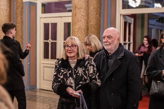 Split: Poznati na premijeri predstave "Požari"