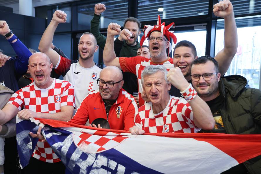 Hrvatski navijači uoči utakmice Islanda i Hrvatske u utakmici za treće mjesto EHF Europskog prvenstva