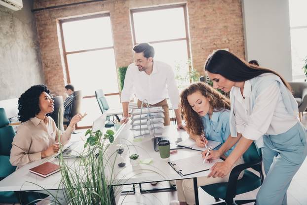 Photo,Of,Talking,Idea,Teamwork,Young,People,Working,Together,Employees