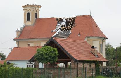 HEP: U Slavoniji bez struje još 4.700 korisnika, broj od nedjelje smanjen za četvrtinu