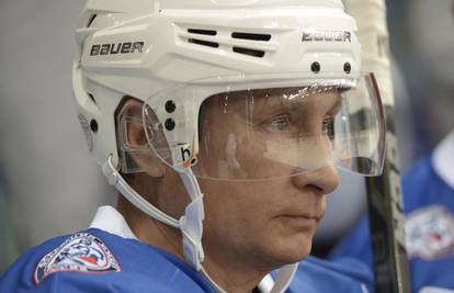 Putin briljirao na rođendanskoj hokejaškoj utakmici: 7 komada
